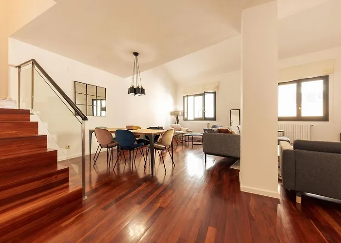 Bravissimo Cort Reial Palau, Duplex Penthouse Apartmán Girona