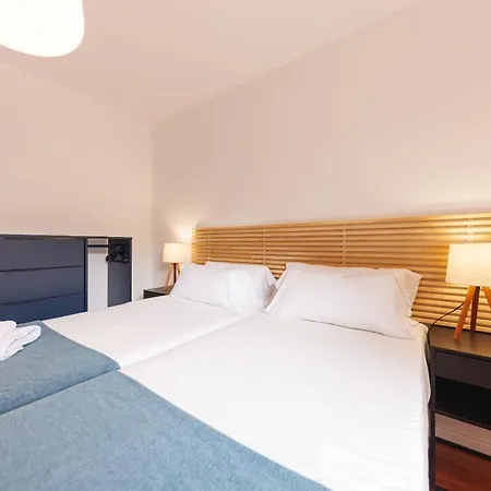 Апартаменты Bravissimo Cort Reial Palau, Duplex Penthouse *