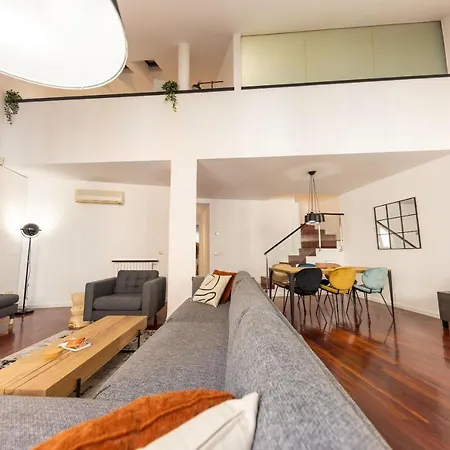 Bravissimo Cort Reial Palau, Duplex Penthouse דירה