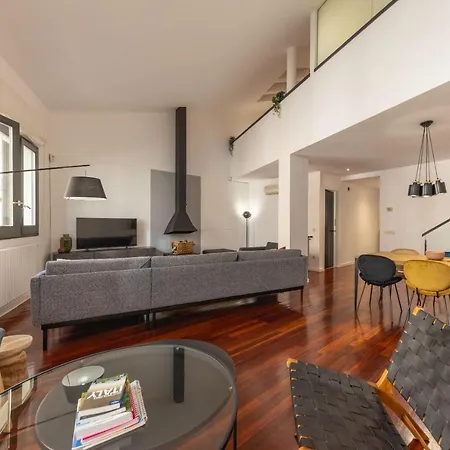 Bravissimo Cort Reial Palau, Duplex Penthouse Жирона