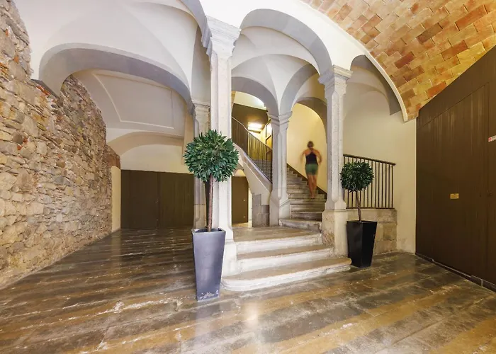 Bravissimo Cort Reial Palau, Duplex Penthouse * Girona