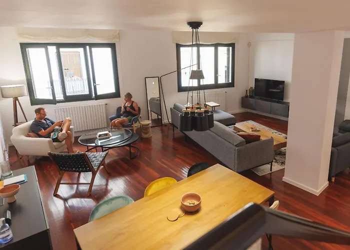 Bravissimo Cort Reial Palau, Duplex Penthouse Girona